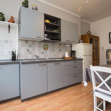 Ferienwohnung Pietas Iulia Pula Exterior foto